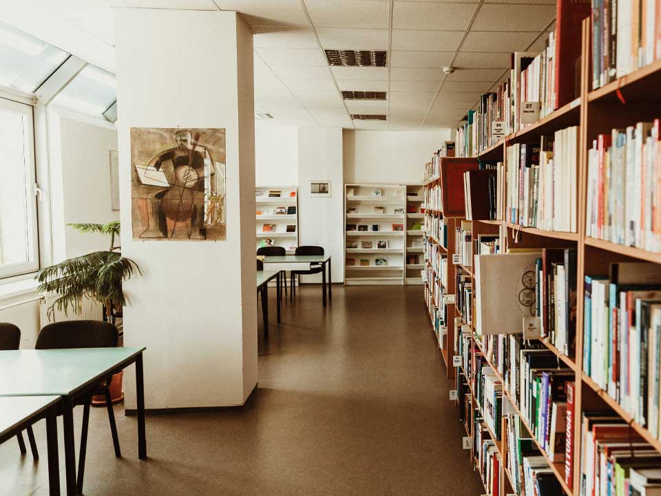 آکوستیک کتابخانه