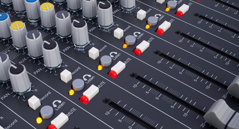Allen & Heath ZED60-14FX میکسر صدا