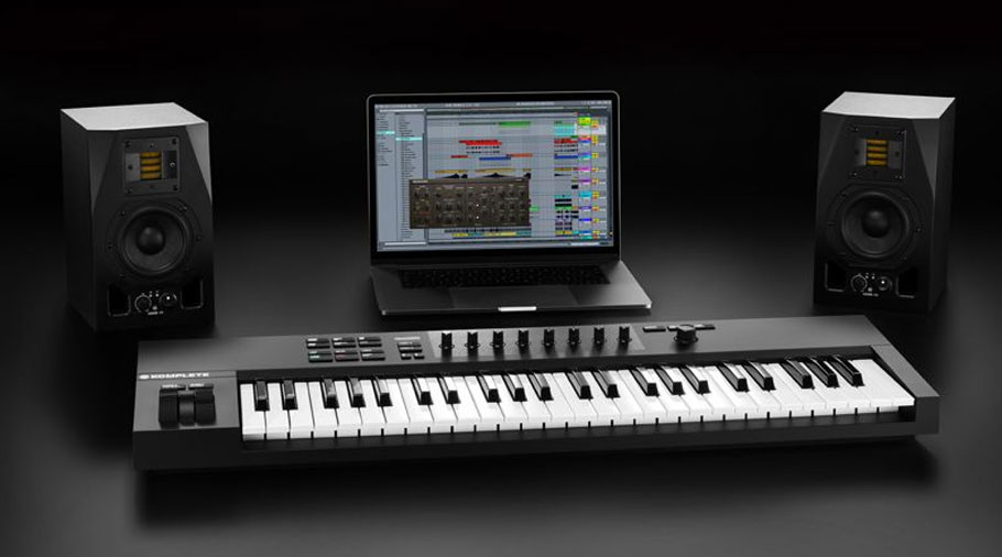 میدی کنترلر Native Instruments Komplete Kontrol A49